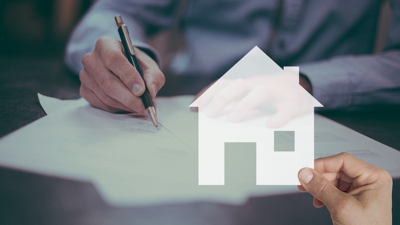 銀行估價前後不一「比實登少2萬」月底交屋他急了 過來人：最近鑑價真的謎