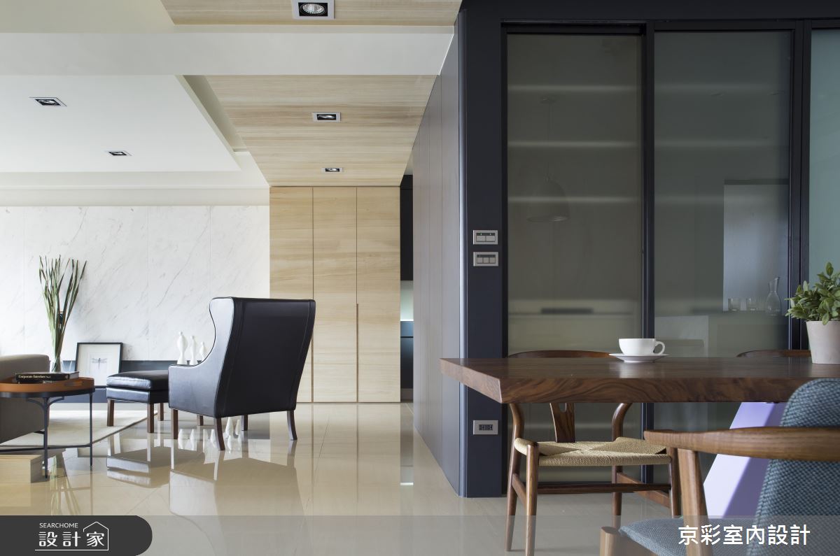 風格展示櫃框出幸福場景 打造上班族夫妻清新新婚宅