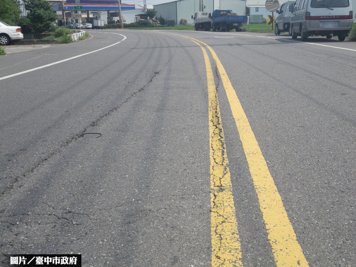 拒絕行路難 烏日學田路路平施工