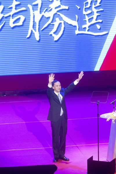 朱立倫千算萬算　算不到自己快速崩盤