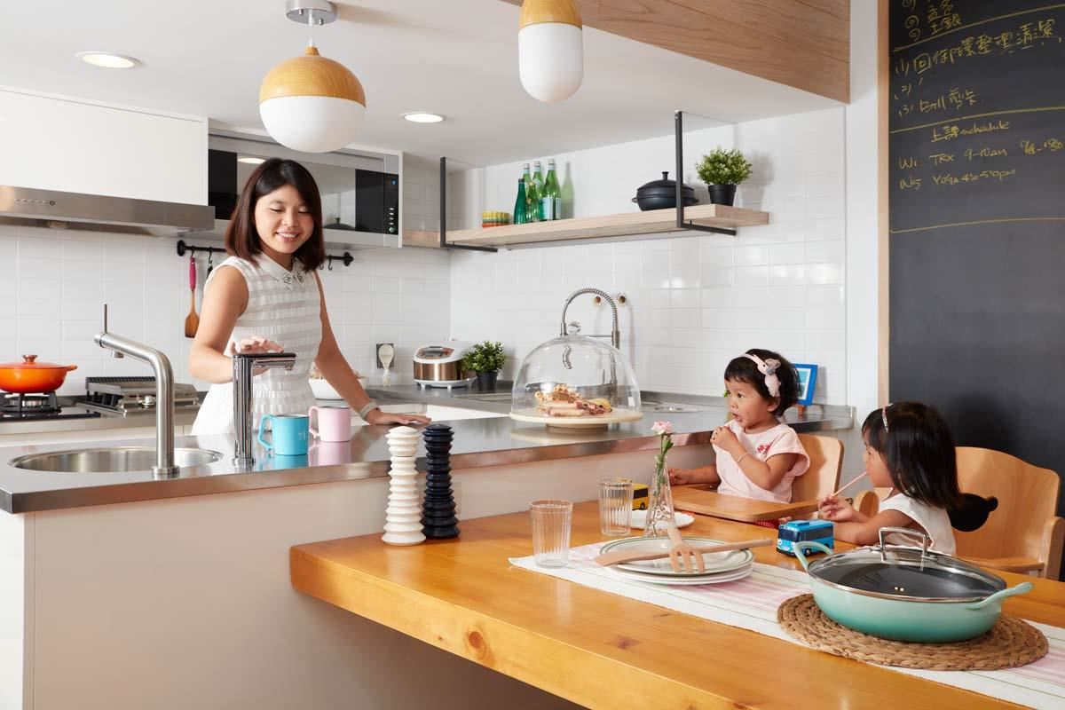 主婦們最心動的時刻！北歐美廚有了時尚熱飲機 讓家更添溫度