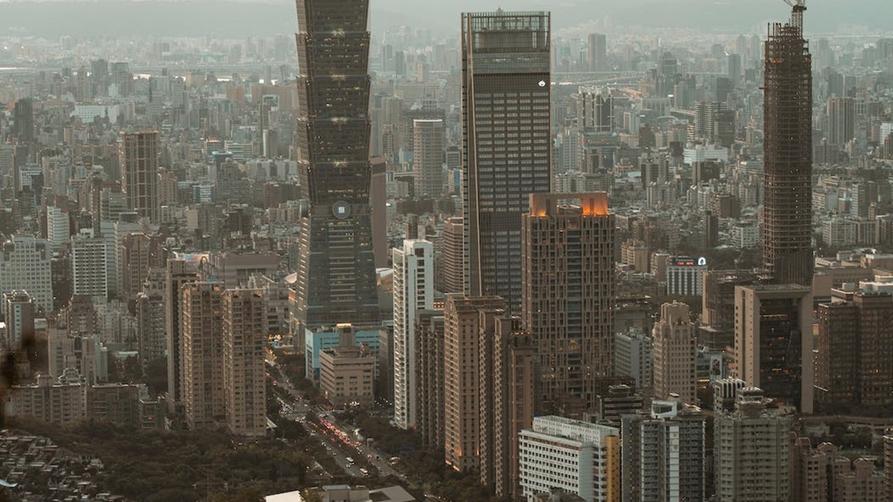 太貴租不起！她每天「新莊↔信義」通勤超崩潰 耗時曝光網驚呆