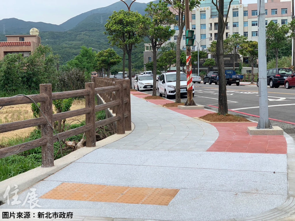逾20年終於翻新了！斥資631萬元 優化台大金山分院人行道