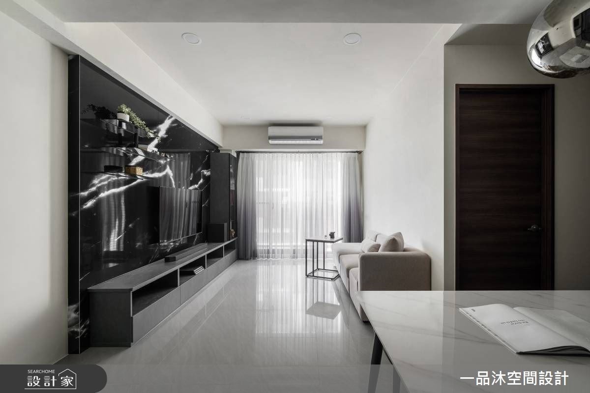 黑白配的最佳比例！現代風居家整合機能收納，挹注時髦生活風範！