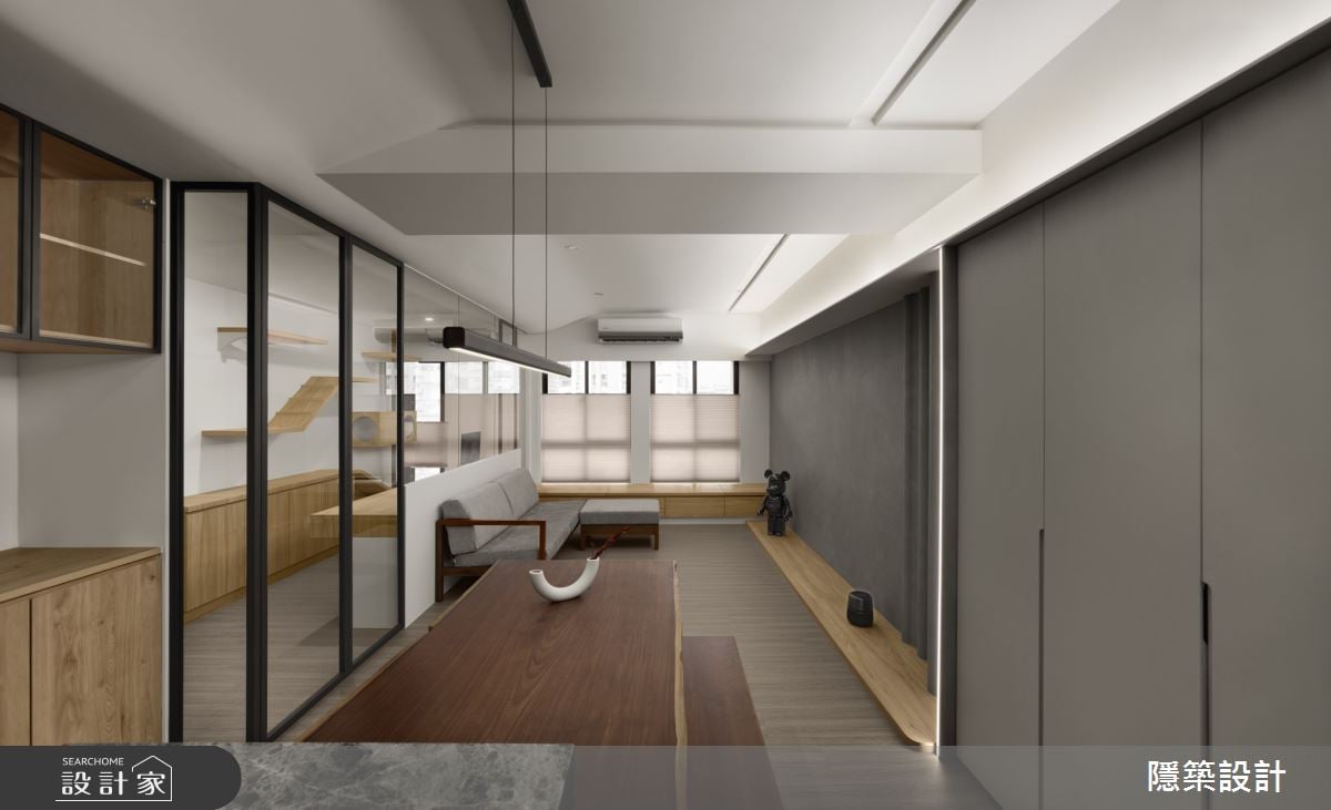 中古屋蛻變24坪日式無印宅！玻璃牆讓家放大一倍，木質氛圍好適合宅在家撩貓