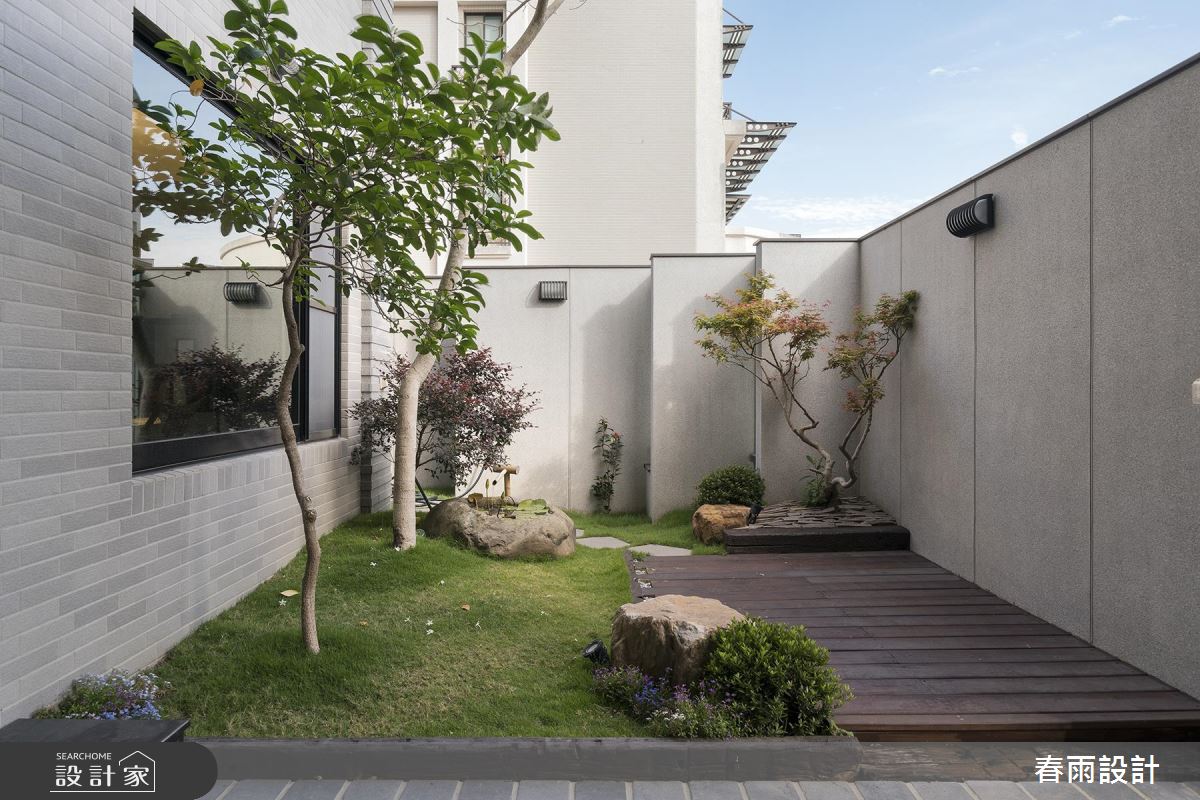 更衣室、景觀陽台全擁有！啜飲透天別墅的清雅庭院