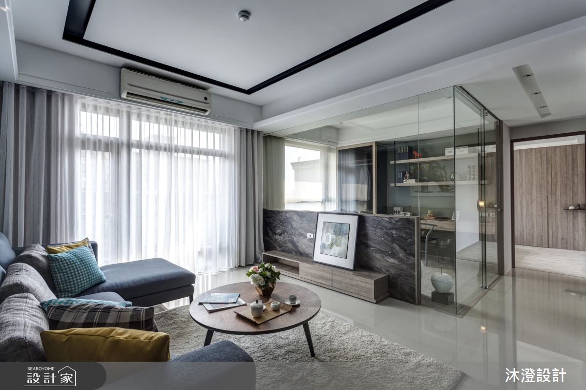 玻璃隔間牆的穿透力！ 讓現代風家屋自動放大一倍