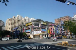 交通好學區佳 南屯房市熱呼呼