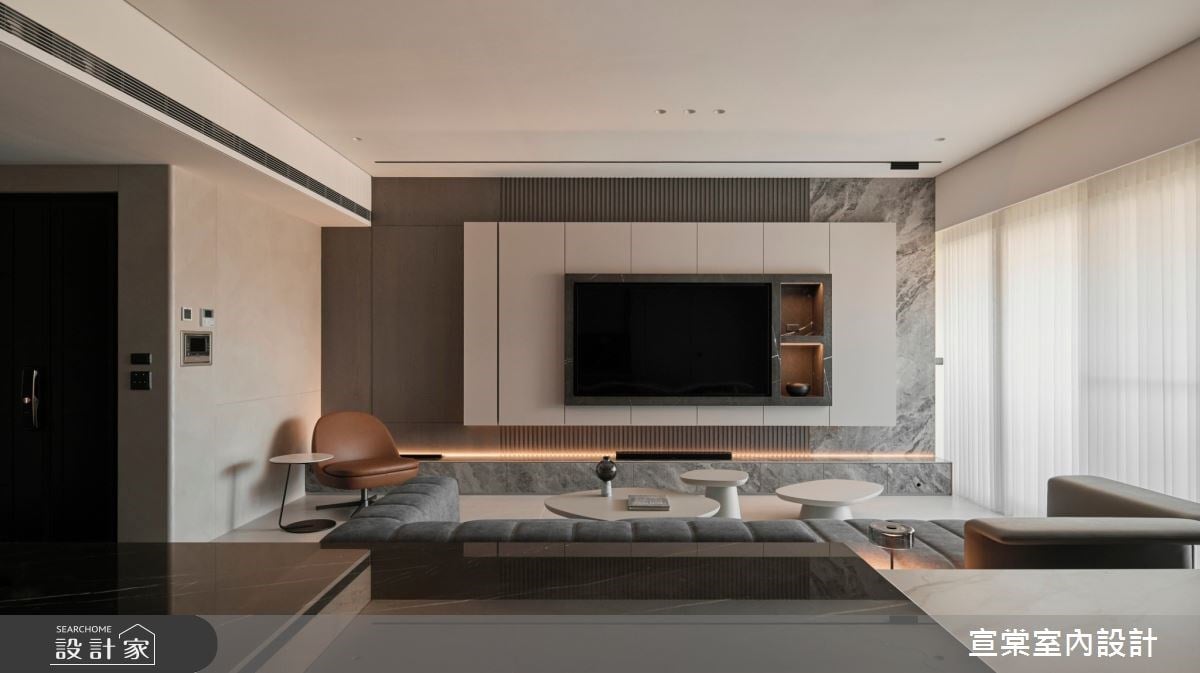 圍著中島的親子料理時光！以低調奢華的現代飯店風，大改中古屋的狹隘視野