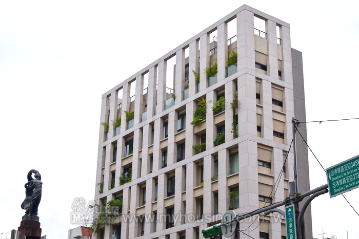 屋簷、雨遮不登記　不溯及既往