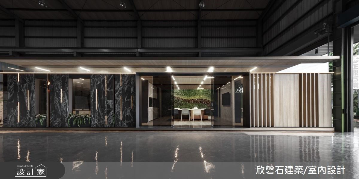 走入荒野般的自然魅力！綠意植栽牆X清新木質調 創造最新潮的石材展示中心