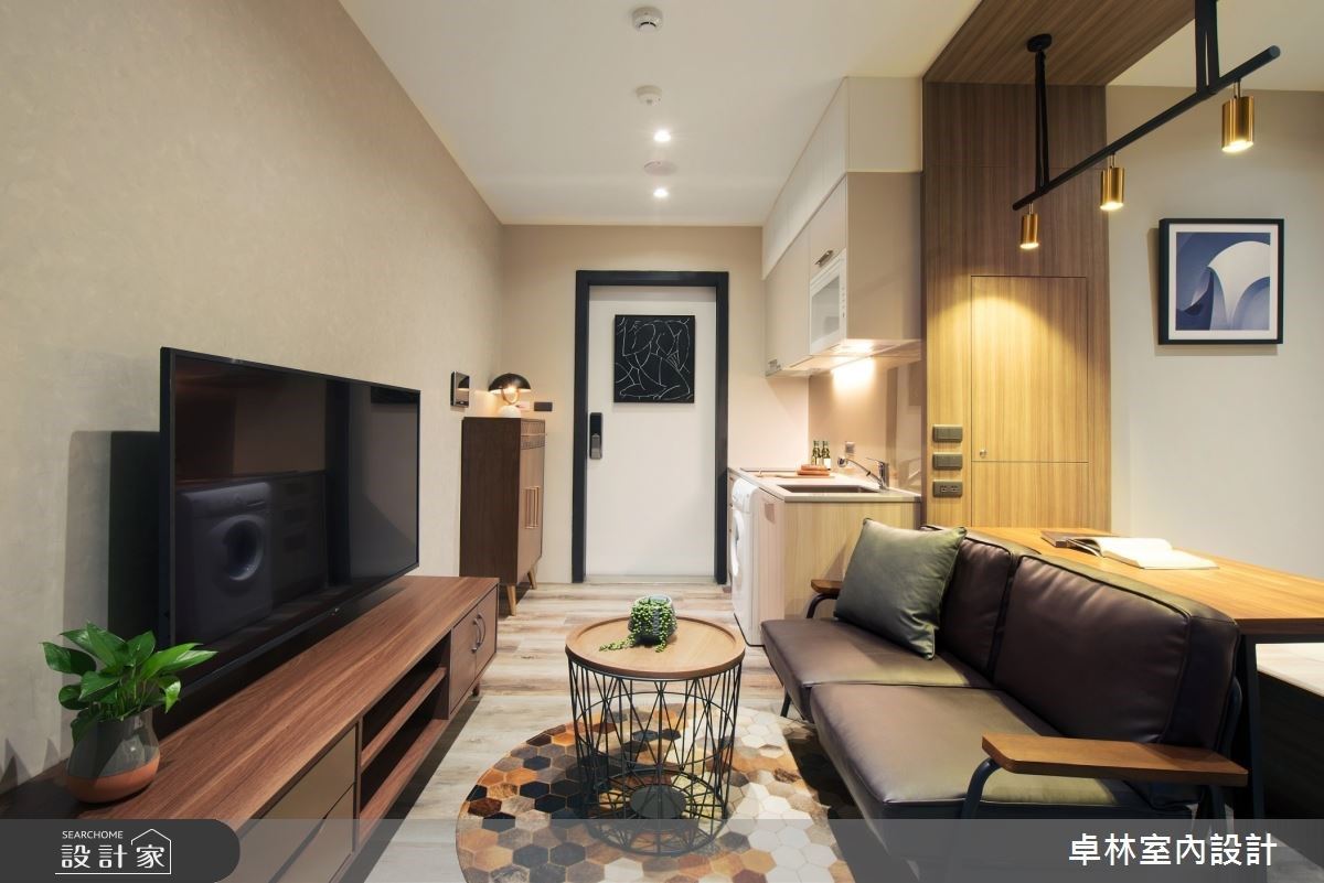 直擊銀行主管的 8 坪飯店級住宅，臥榻、書房、家事間一次擁有