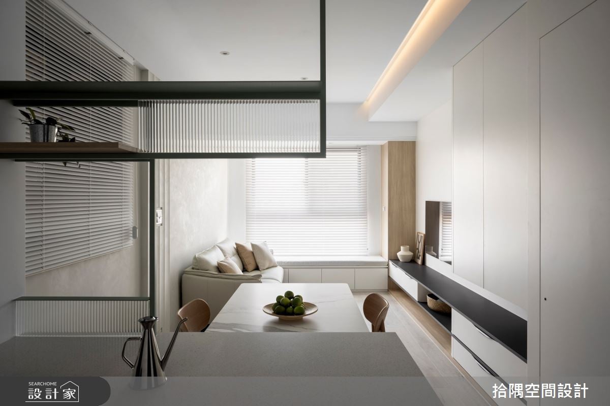 歡迎光臨我的專屬小宅!新北三重18坪單身宅延攬獨立玄關、海量收納與吧檯...