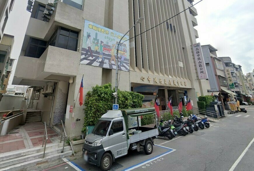 「房仲沒說的事》北高雄33年老透天開價900萬　實登卻只值500萬！」