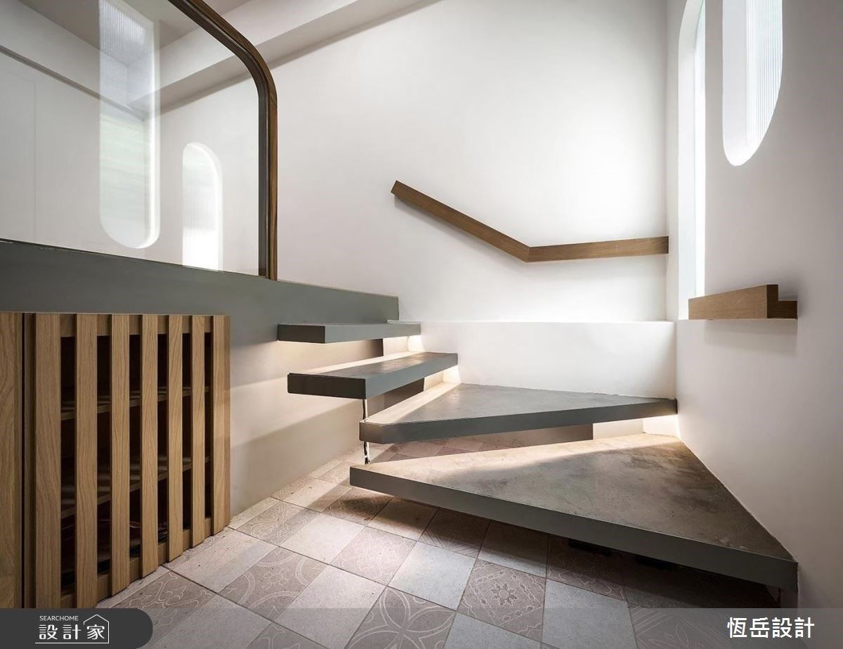 智慧生活全掌握！35坪侘寂小豪宅從玄關到客廳細節完美升級～