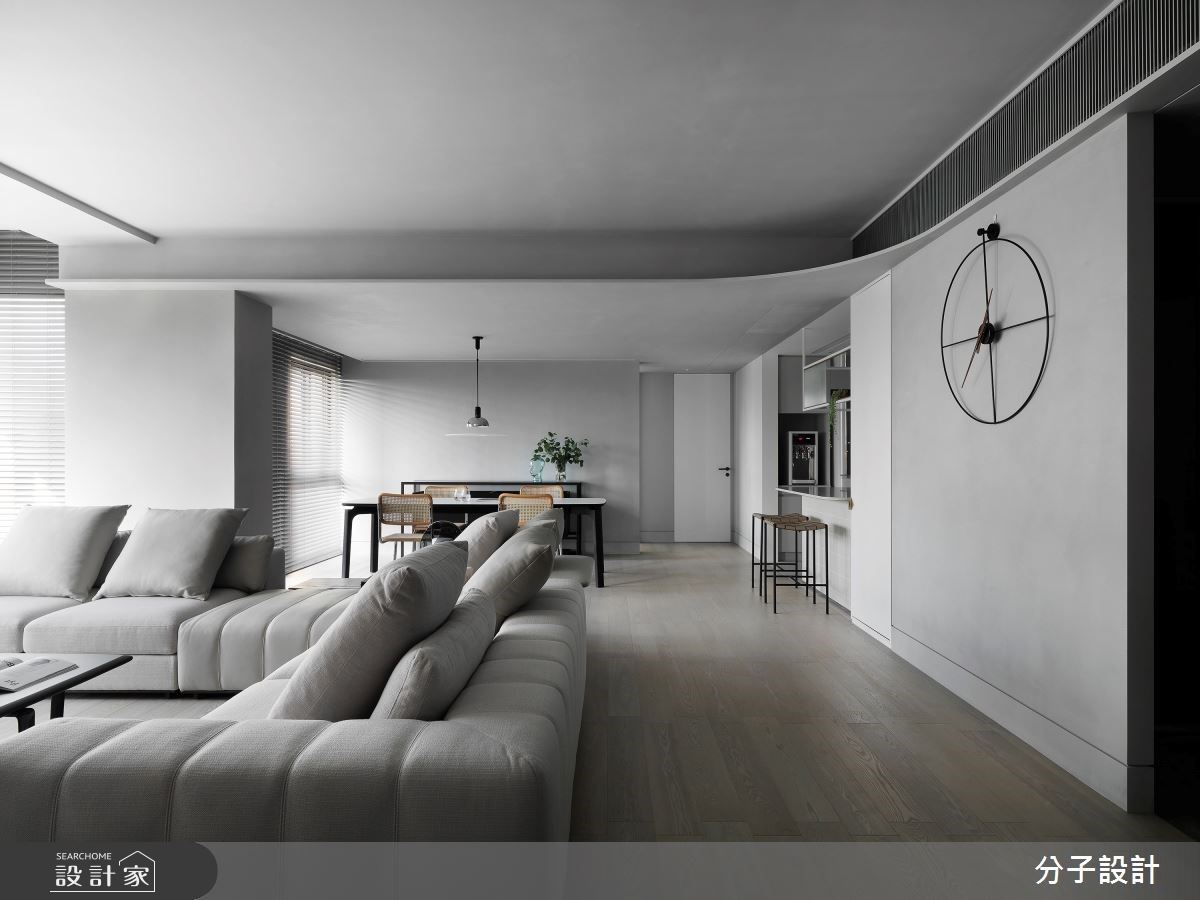 實踐北歐簡約精神！63坪中古屋大改造，引日光、暖灰交織經典現代宅
