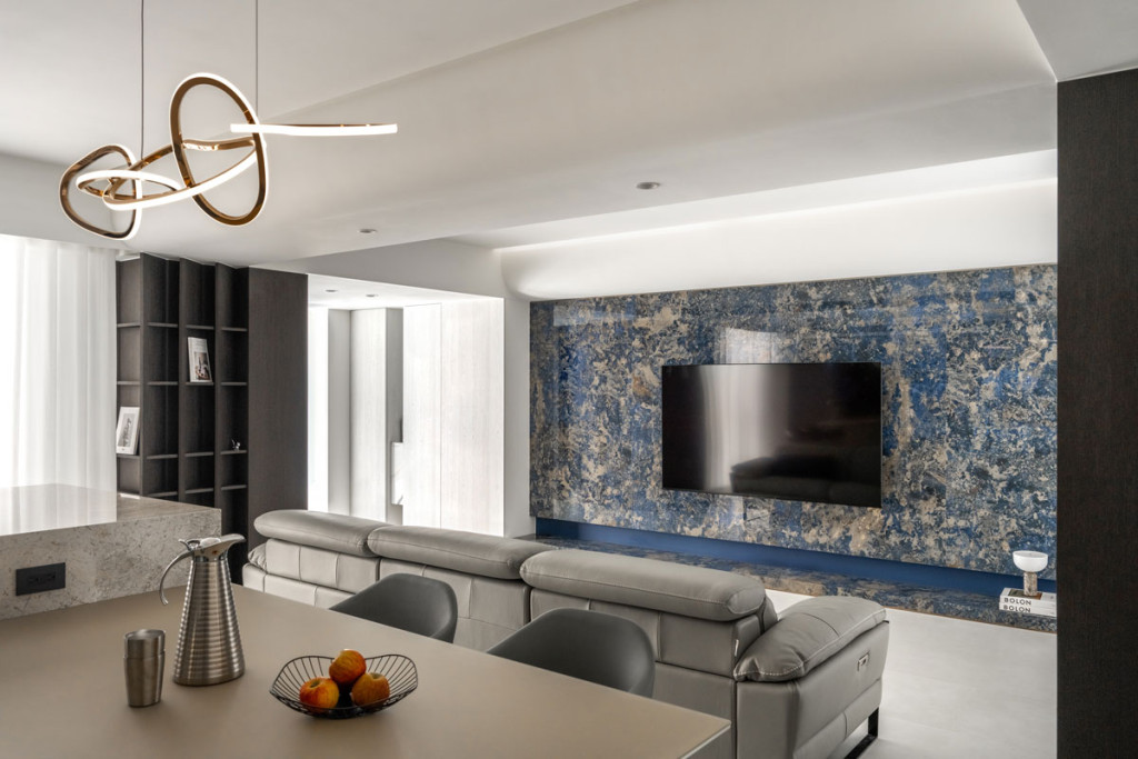 看似光鮮亮麗　實際沒日沒夜　設計師靠「滿腔熱血」打天下