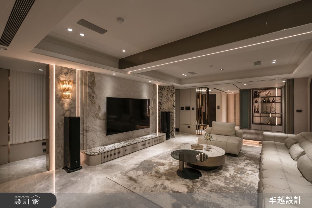 出自於愛的雙拼豪宅，設計融入溫度與親情，給予三代同堂各自理想的生活！