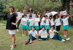 68位學生教出57位作文滿級分 不背範文佳句，教孩子寫出自己的故事