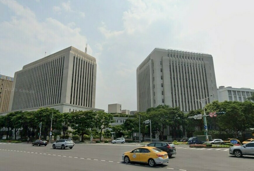 全球央行分道揚鑣：美國暫停、歐洲觀望、日本升息，台灣呢？