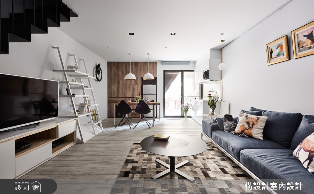 為毛小孩買下這間樓中樓！北歐休閒風＋光感大陽台畫下2人2狗的美好風景