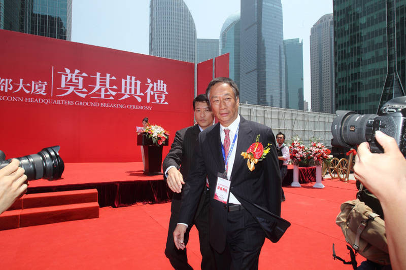 鴻海4隻小金雞帶頭跑 台灣企業中國排隊等上市