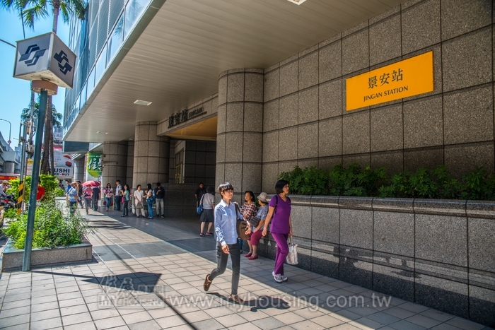 景安站聯開不動產　盼順利出租