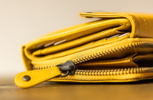 還有400萬房貸！40K公務員妹嘆「沒資格生孩」 網見1花費猛搖頭