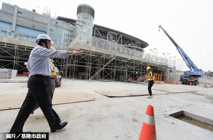 基隆車站南廣場工程  預計8月完工