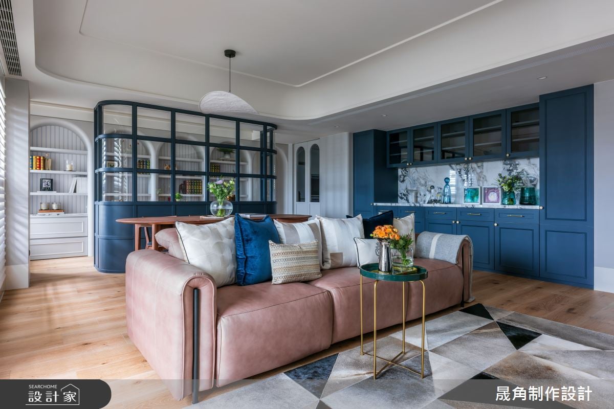 新古典與現代融合的巴黎詩意美學，以藍色為題為日常生活注入浪漫幸福感