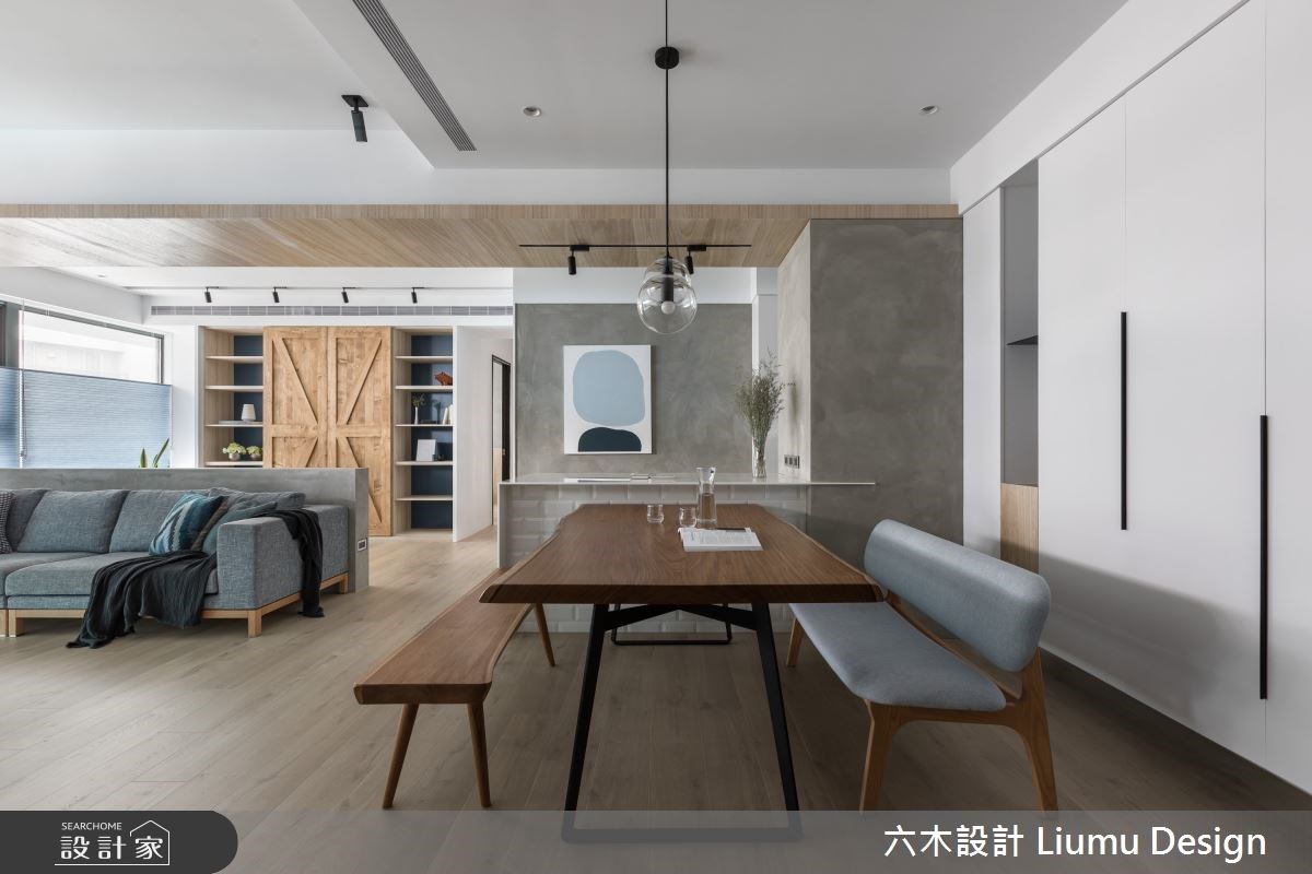 無限光感北歐宅！超寬廣客廳 ＋ 海量收納，搭配一抹經典藍勾勒療癒家居