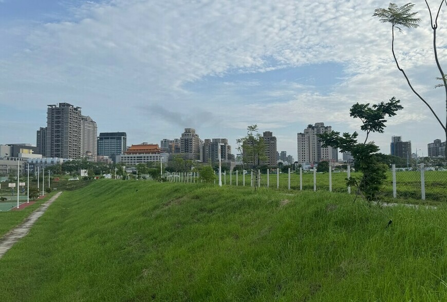 台北市「綠容率」新制明年上路 立體綠化打造降溫城市