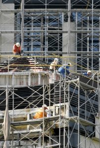 預售屋逾期完工的爭議