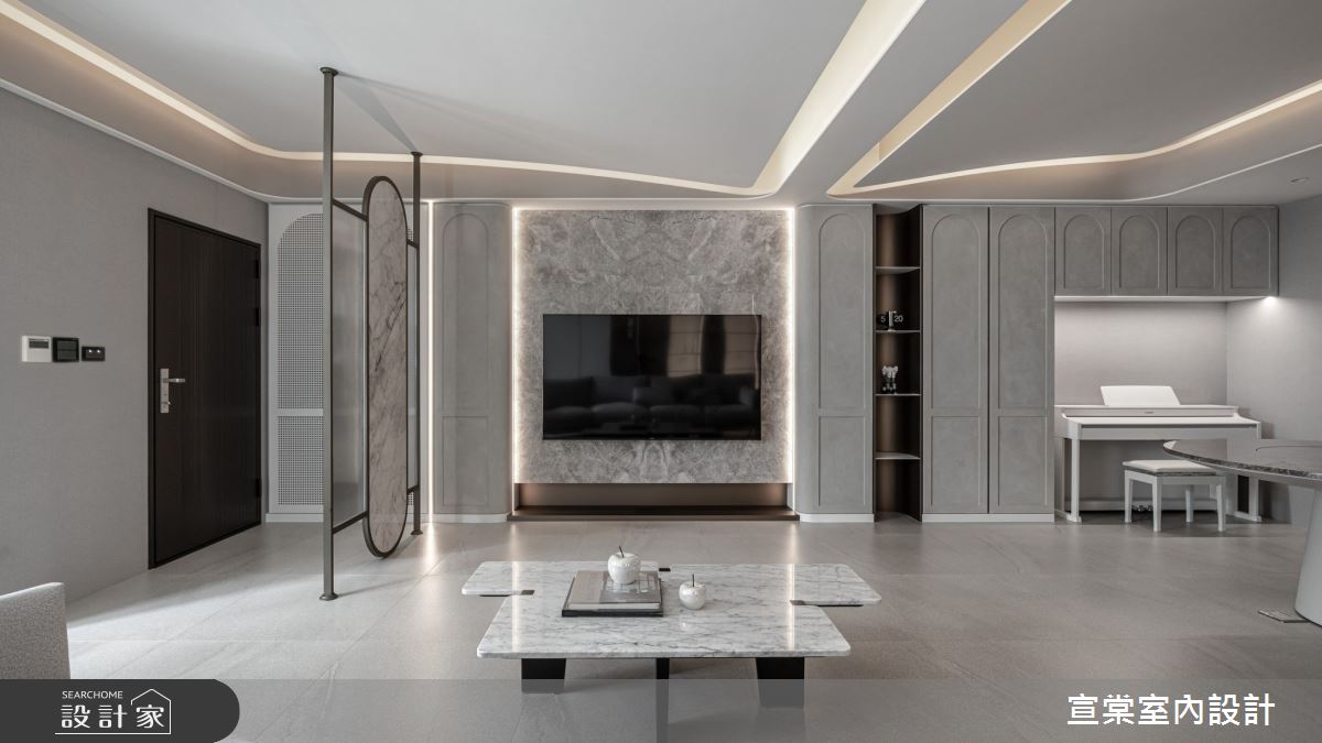 40年老屋蛻變現代風私宅！重整格局、弧形漂浮天花與中島，同步實現她要...