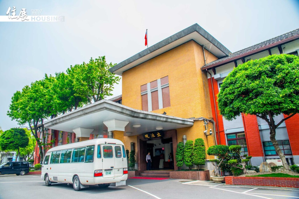 議員批社宅、長照進校園 北市府：托嬰、托育優先