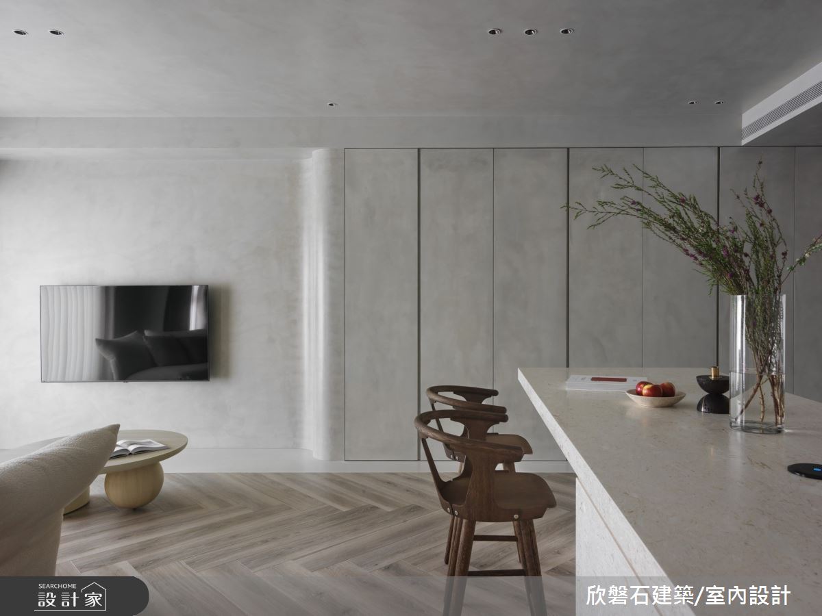 極簡侘寂風正盛！揉合自然純淨紋理，體現原始靜謐的生活儀式感