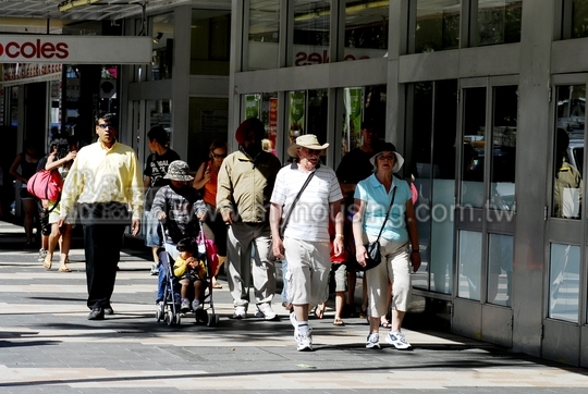 房市泡沫危機　澳洲家庭負債率全球第一