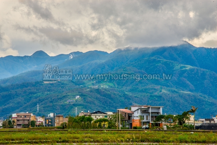 宜蘭縣府展現公權力  違規農舍拆了