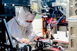 大陸「砸鐵賣鐵」把半導體搞上去了