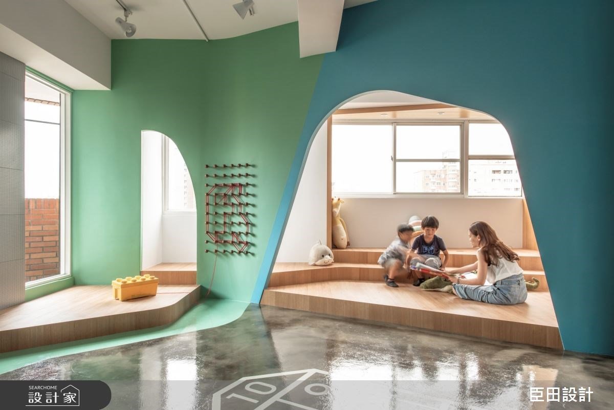 小朋友驚呼的親子宅設計！大玩溜滑梯與跳格子，歡笑不斷的17坪北歐風老宅