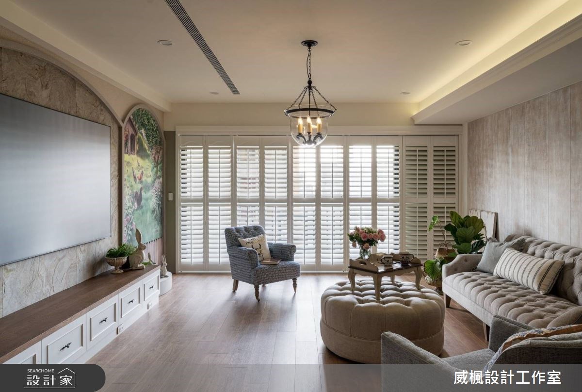 超夢幻的南法鄉村大宅！仿舊立面加深溫潤感，手工壁畫蘊含未來的無限祝福