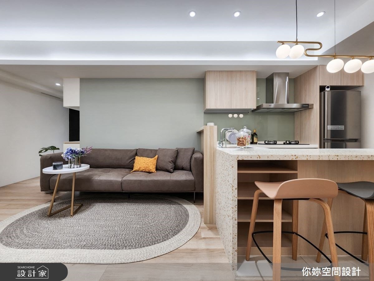 開箱新店 17 坪特製版小宅！隱藏設計整合收納與貓窩，讓家有餘裕規劃北...