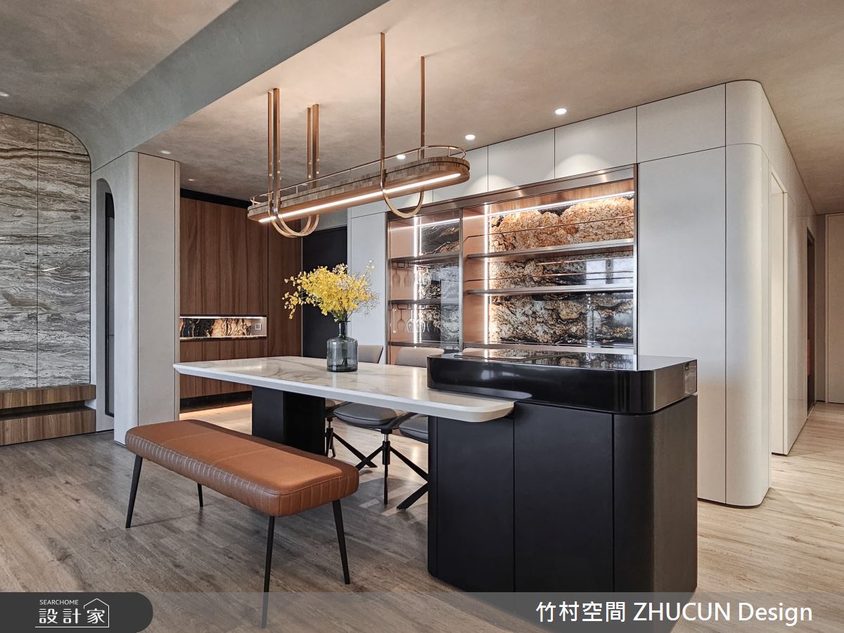 侘寂風也能奢華又時尚！華麗中島及酒櫃盡享親友歡聚的微醺時刻