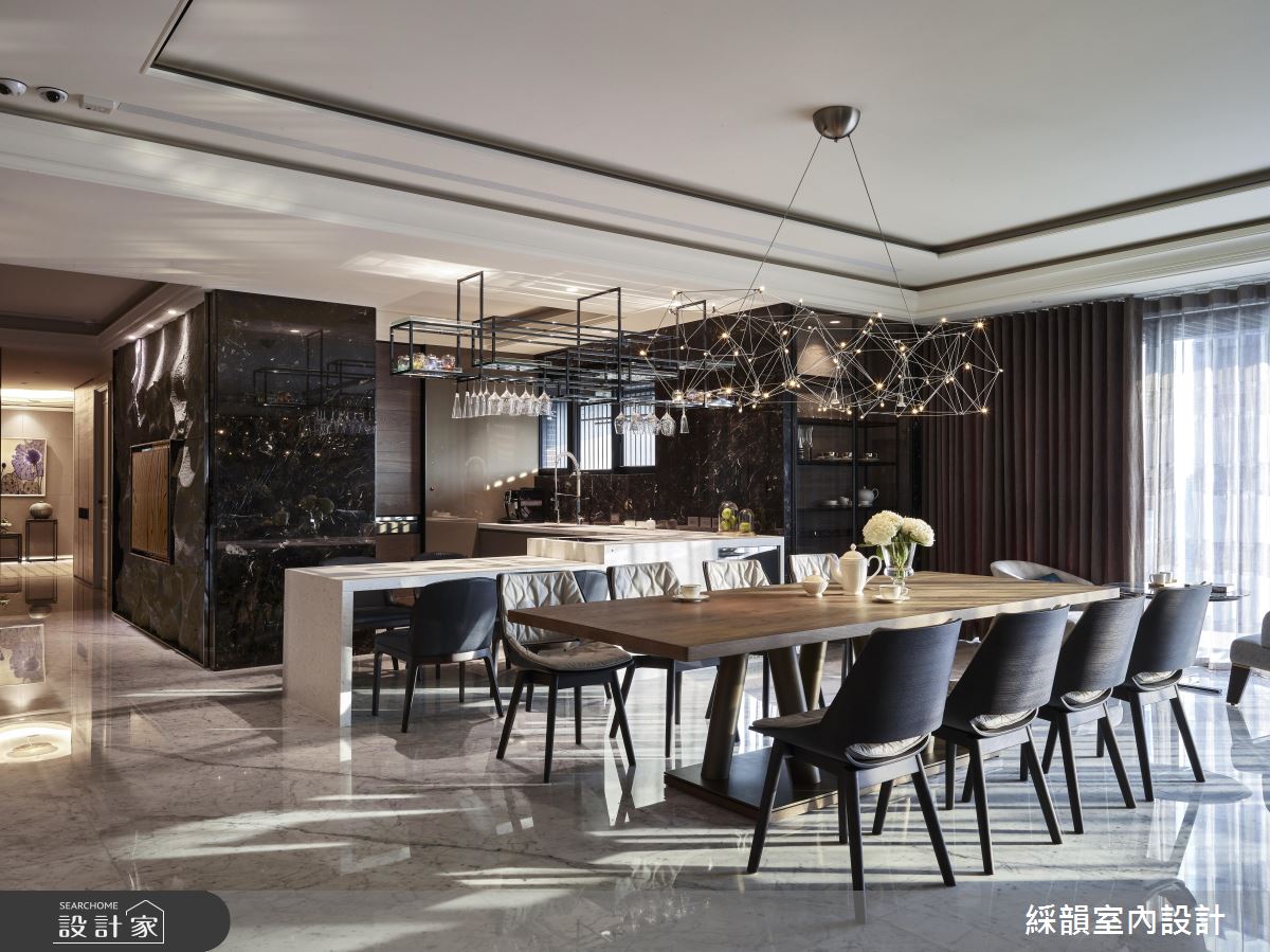 磅礡石材，流轉晝夜！坐看景觀大宅的神采韻味