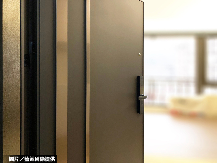 躋身寧靜住家僅需一天！家門輕鬆舊換新