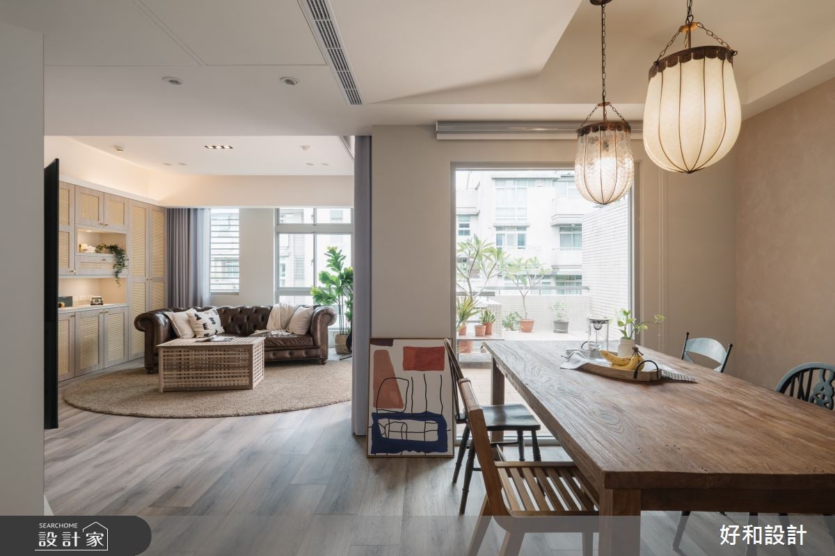 中古屋再翻新！旋轉電視架可隨需求切換視角，藤編與藝術塗料揉入具溫度...