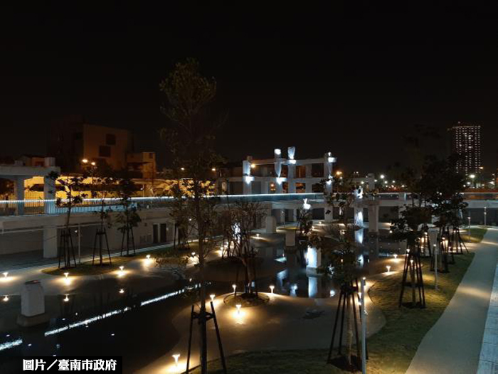 台南河樂廣場 榮獲2020台灣光環境獎