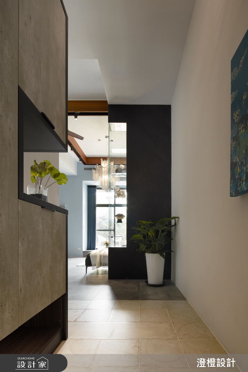 工業風客廳 x 北歐風廚房 x 景觀庭院，這屋子全包了！ 