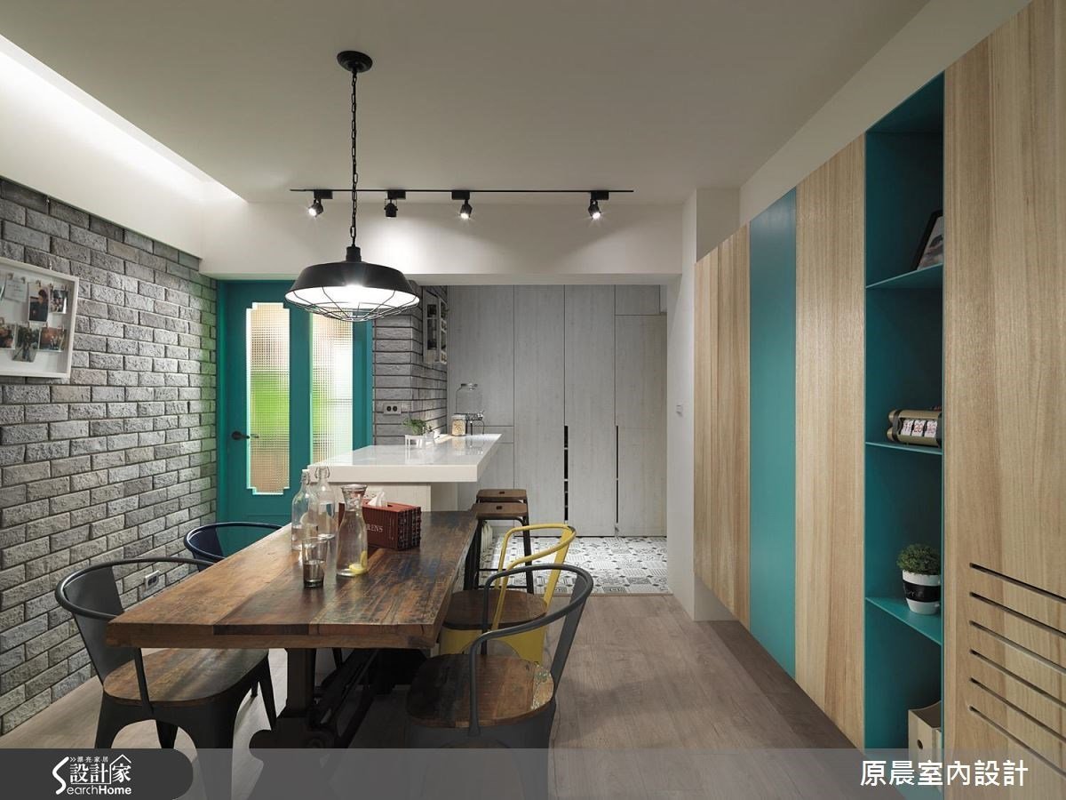 個性吧台與日光陽台，北歐風老屋成為最佳聚會地點！