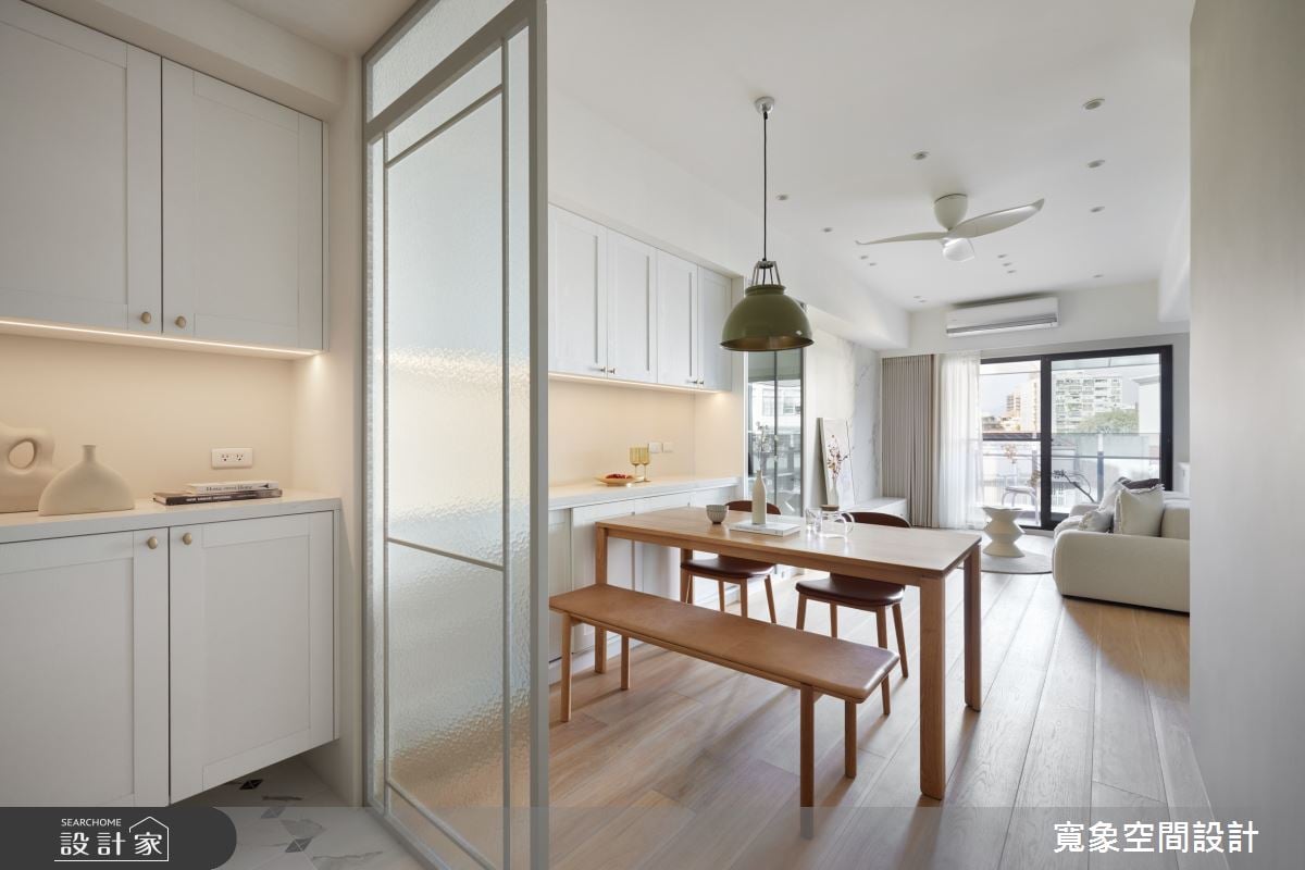 高顏值兼具儀式感的美式風居家！ 微調動線與格局，創造迎賓系玄關、開闊...